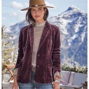 Sundance Women's Velvet Blazer in Rich Purple